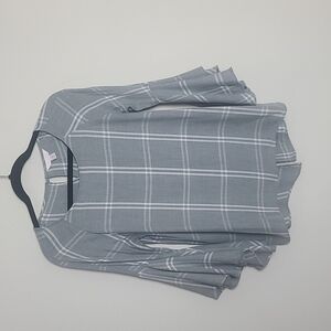 Lauren Conrad gray top